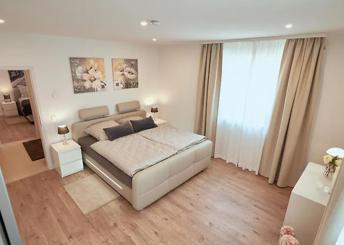 Deluxe - Nationalpark - Gross, Erholsam, Familienfreundlich, Extras Ellweiler