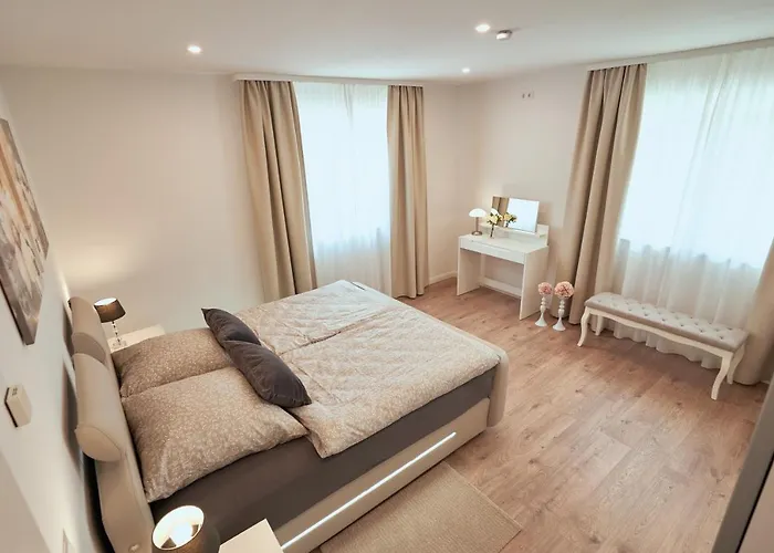 Deluxe - Nationalpark - Gross, Erholsam, Familienfreundlich, Extras * Ellweiler